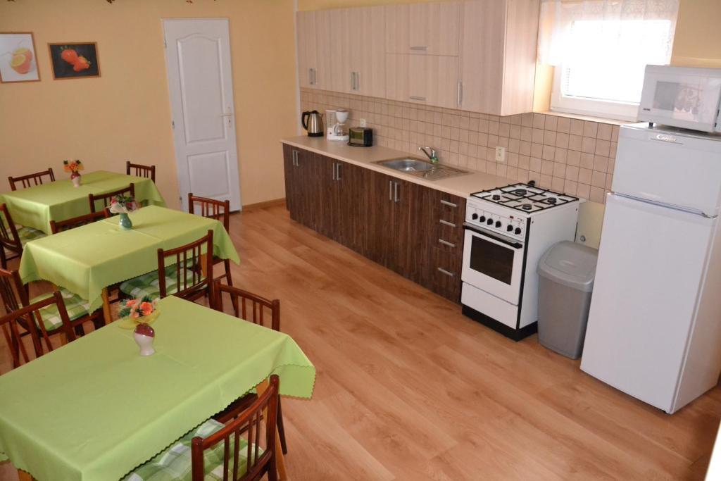 Penzion Chalupka Štrba Extérieur photo